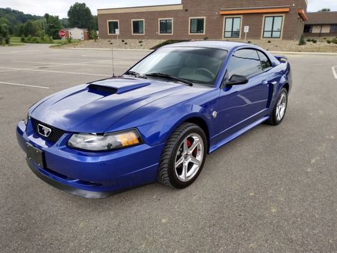 Used 2004 Ford Mustang GT RWD image 13