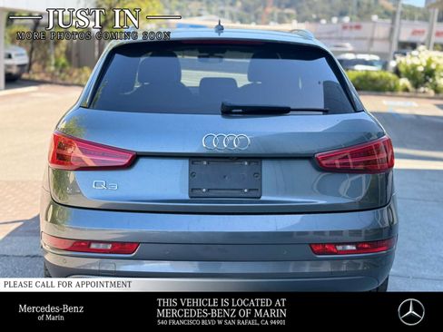 Used 2018 Audi Q3 2.0T Premium w/ Convenience Package FWD image 3