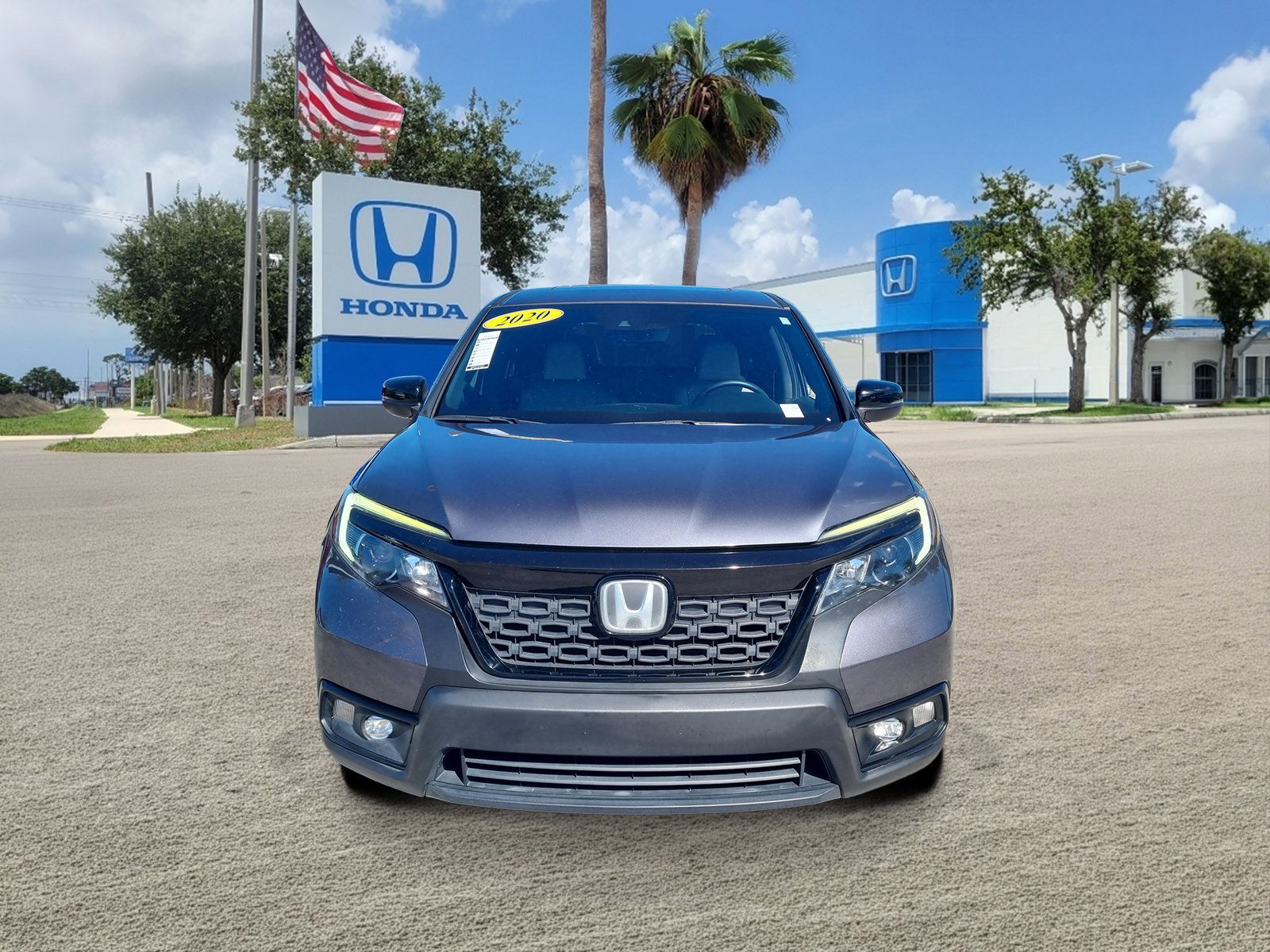 Used 2020 Honda Passport EX-L image 2