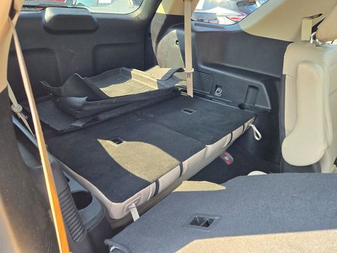 Used 2021 Ford Explorer Limited w/ Equipment Group 301A image 10