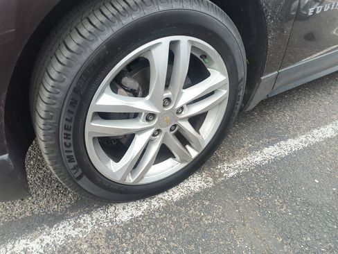 Used 2020 Chevrolet Equinox Premier image 5