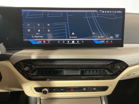 New 2026 BMW 330i Sedan w/ M Sport Package image 12