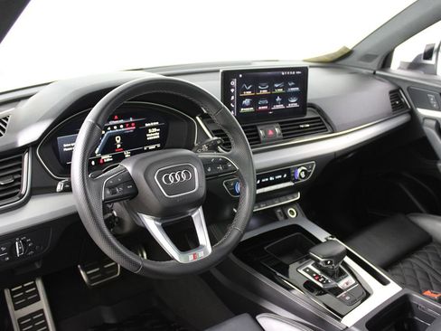 Used 2021 Audi SQ5 Premium Plus w/ Premium Plus Package image 8