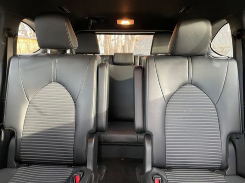 Used 2025 Toyota Highlander XSE image 41