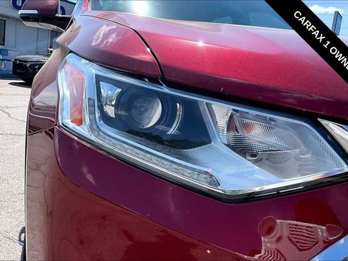 Used 2020 Chevrolet Traverse LT w/ Driver Confidence II Package FWD image 31