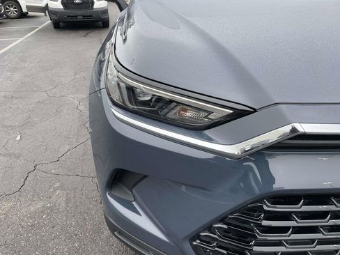 Used 2026 Toyota Grand Highlander XLE image 17