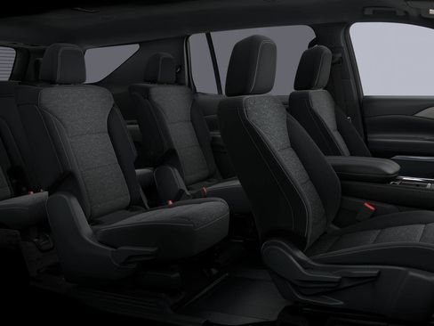 New 2027 Chevrolet Traverse LT w/ Driver Confidence Package AWD/4WD image 7