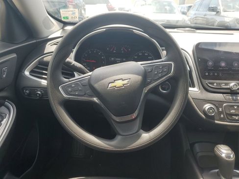 Used 2020 Chevrolet Malibu LS FWD image 11