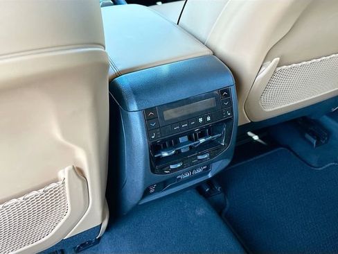 Used 2025 Jeep Grand Cherokee Summit image 26