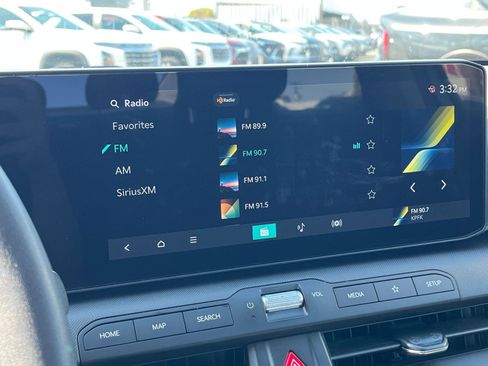 Used 2025 Kia K4 FWD image 20