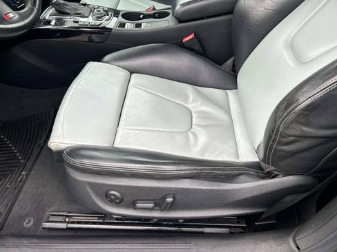 Used 2011 Audi S5 Premium Plus image 18