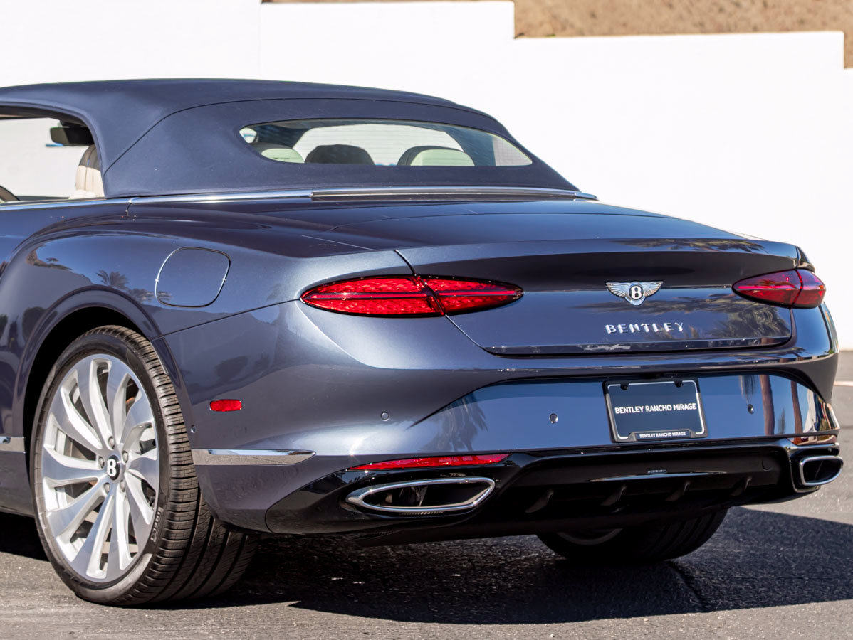 Used 2026 Bentley Continental GT AWD/4WD image 16