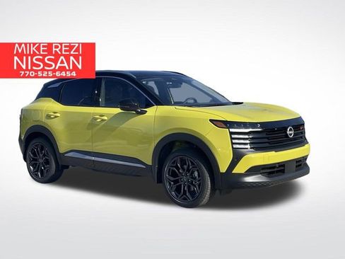 New 2026 Nissan Kicks SR w/ SR Premium Package AWD/4WD image 1