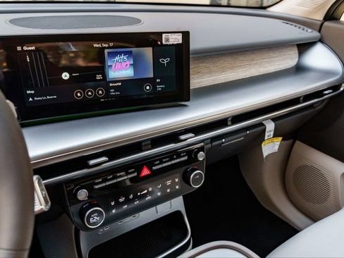 New 2026 Hyundai Ioniq 9 SEL AWD/4WD image 12