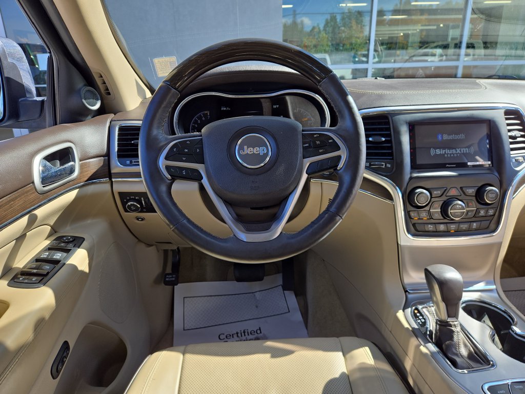 Used 2018 Jeep Grand Cherokee Overland AWD/4WD image 19