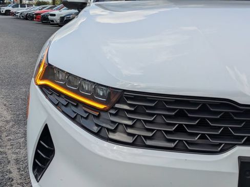 Used 2023 Kia K5 LXS FWD image 10