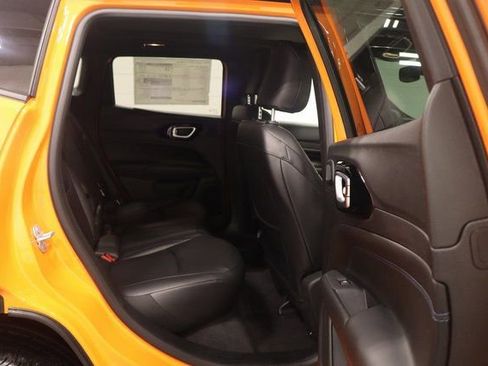 New 2026 Jeep Compass Limited w/ Sun, Sound & Navigation Group AWD/4WD image 17