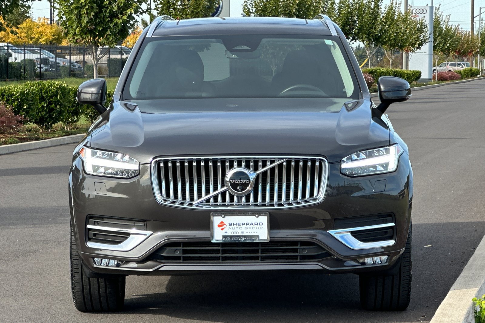 Used 2025 Volvo XC90 B6 Plus w/ Protection Package Premier AWD/4WD image 8