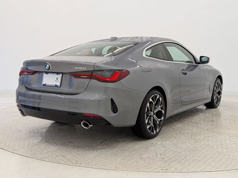 New 2026 BMW 430i xDrive Coupe w/ Premium Package AWD/4WD image 9