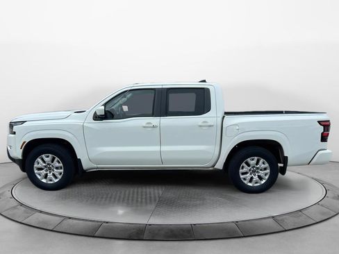 Used 2022 Nissan Frontier SV RWD image 6