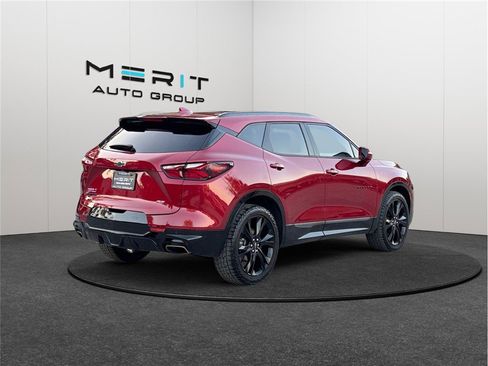 Used 2019 Chevrolet Blazer RS w/ Sun and Wheels Package image 9