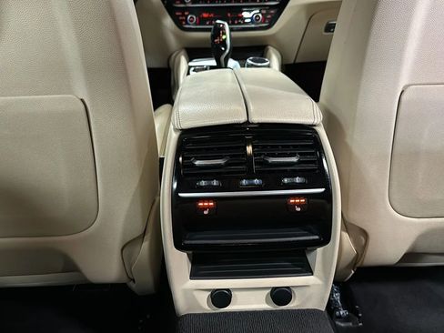 Used 2017 BMW 530i 530i Sedan 4D image 20