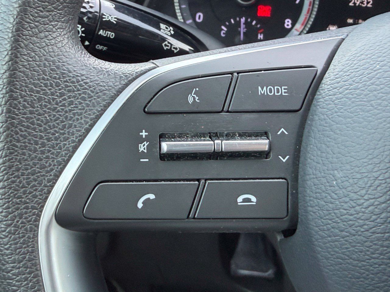 Used 2023 Hyundai Sonata SEL FWD image 15