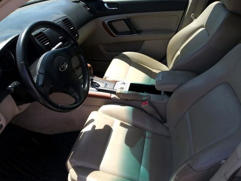 Used 2006 Subaru Outback 2.5i Limited w/ Popular Equipment Group 2B image 6