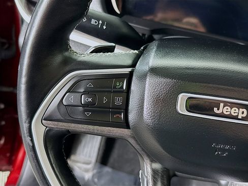 Used 2021 Jeep Grand Cherokee L Limited AWD/4WD image 24