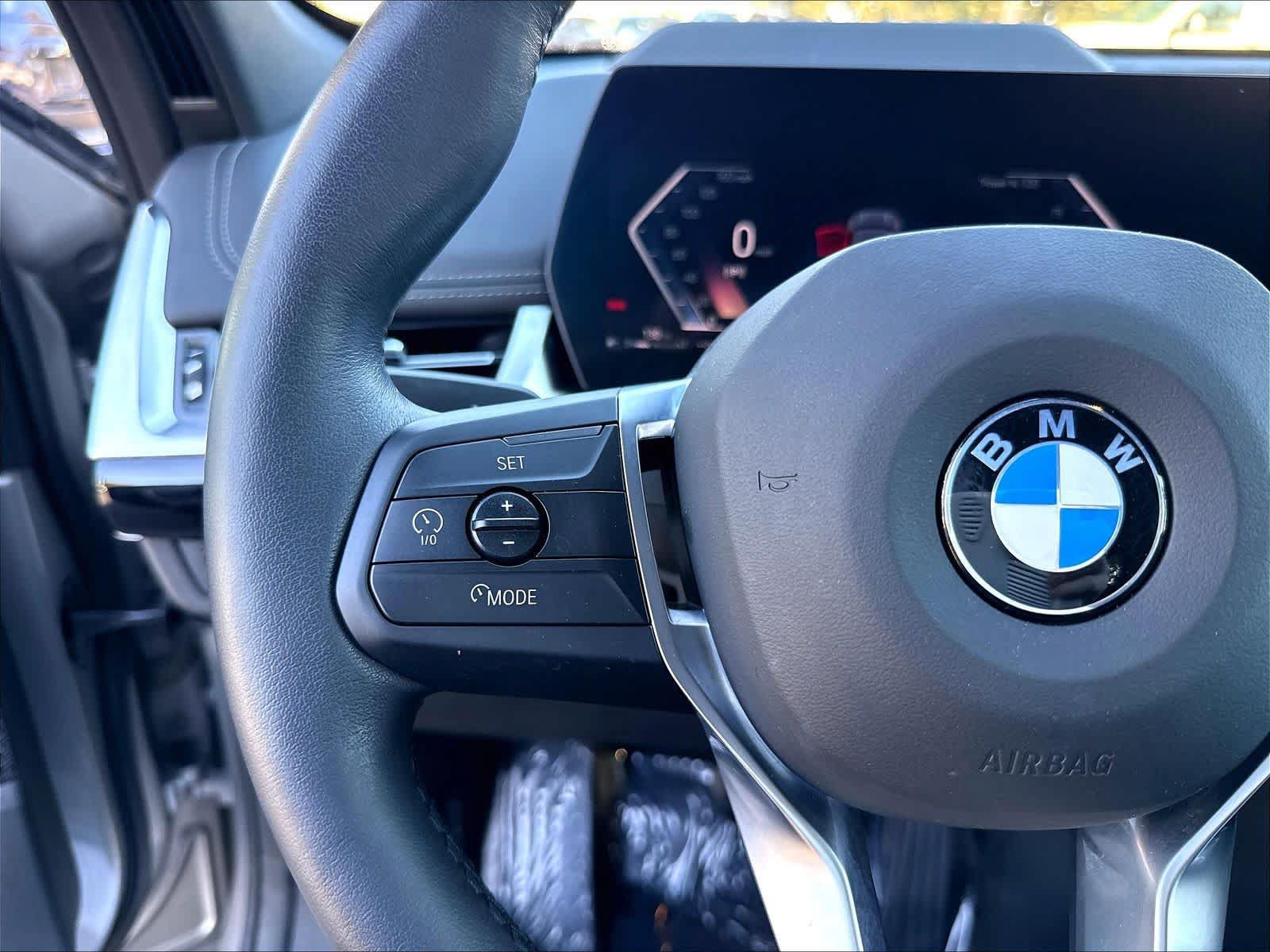 Used 2023 BMW X1 xDrive28i w/ Premium Package AWD/4WD image 13