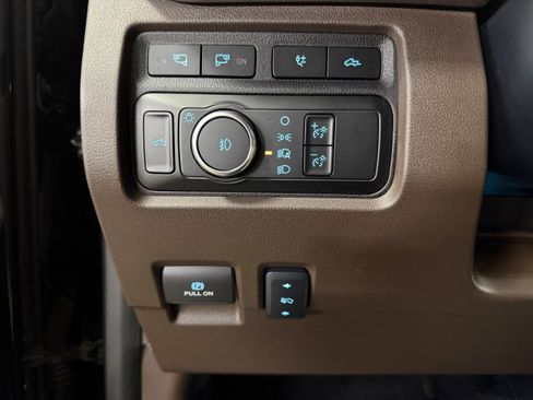 Used 2024 Ford F350 King Ranch w/ Chrome Package AWD/4WD image 17