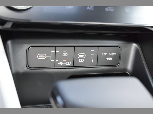 Used 2025 Hyundai Tucson SEL FWD image 31