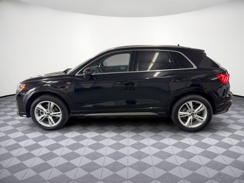 Used 2022 Audi Q3 2.0T Premium AWD/4WD image 2