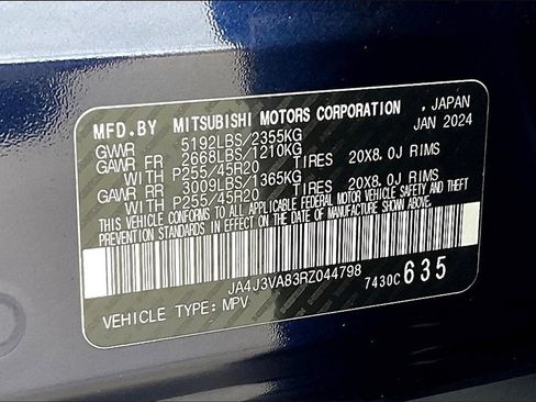 Used 2024 Mitsubishi Outlander SE Black Edition image 35