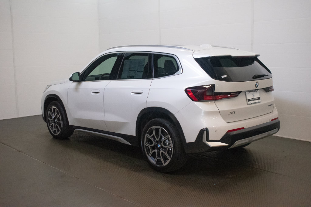 New 2027 BMW X1 xDrive28i AWD/4WD image 6