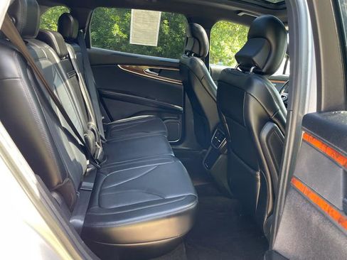 Used 2018 Lincoln MKX Reserve AWD/4WD image 53