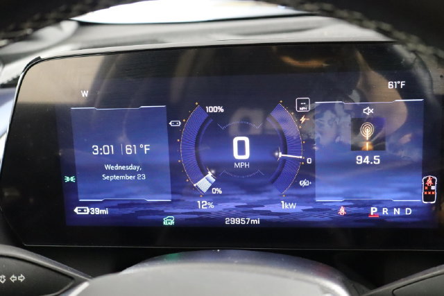 Used 2024 Chevrolet Equinox EV LT FWD image 11
