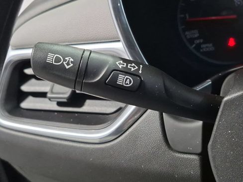 Used 2020 Chevrolet Equinox LS FWD image 33