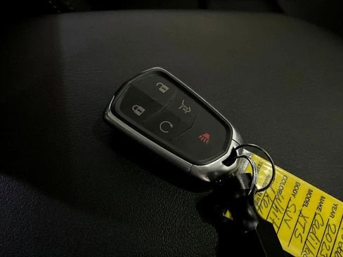 Used 2023 Cadillac XT5 Premium Luxury w/ LPO, Floor Liner Package image 14