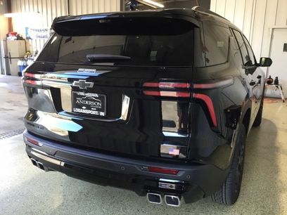 New 2026 Chevrolet Traverse LT w/ Midnight/Sport Edition