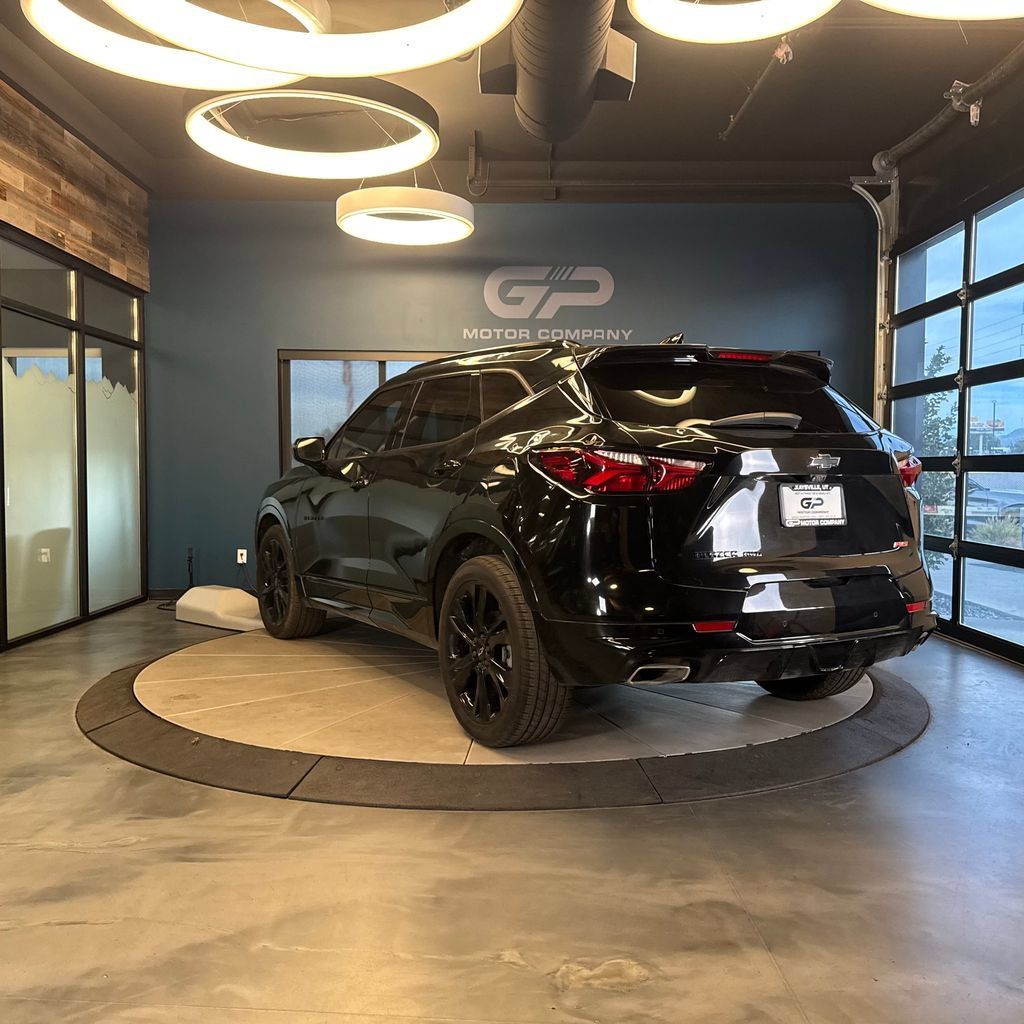 Used 2022 Chevrolet Blazer RS w/ Enhanced Convenience Package AWD/4WD image 5