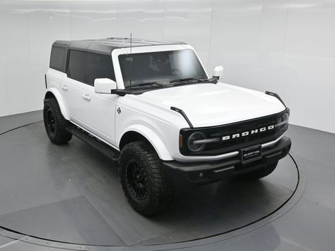Used 2021 Ford Bronco Outer Banks AWD/4WD image 33