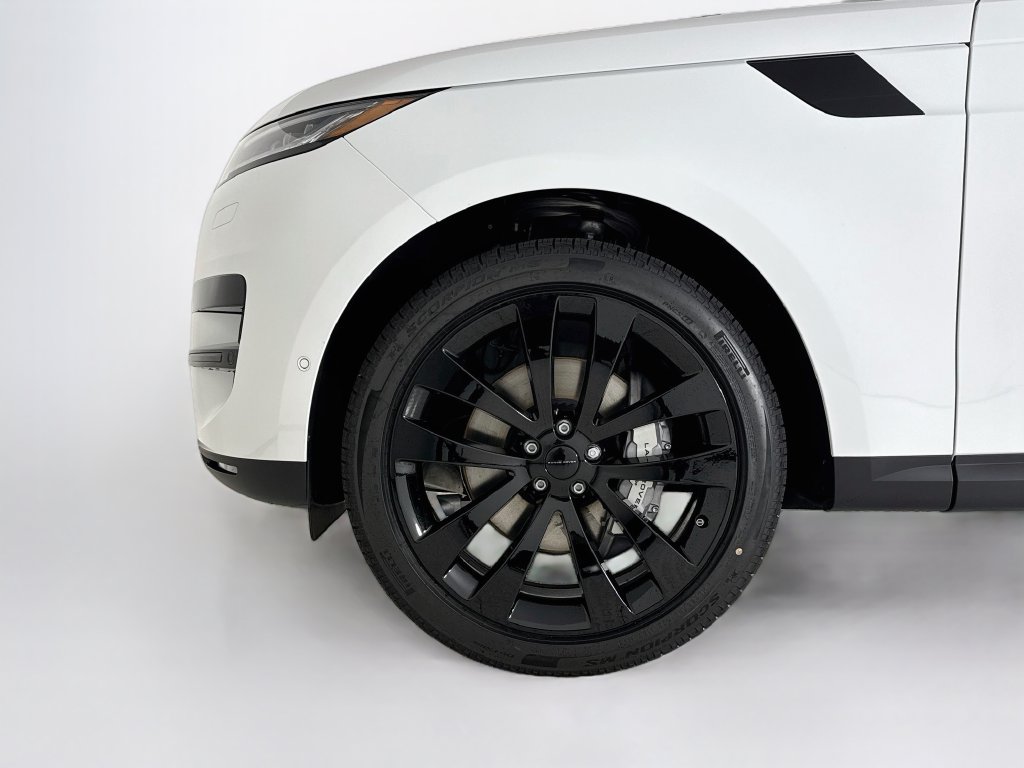 Used 2026 Land Rover Range Rover Sport SE AWD/4WD image 27