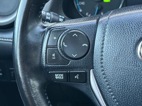 Certified 2018 Toyota RAV4 Limited w/ Advanced Technology Package image 26