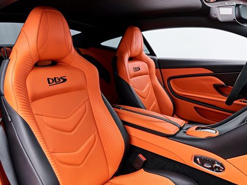 Used 2023 Aston Martin DBS Coupe RWD image 57