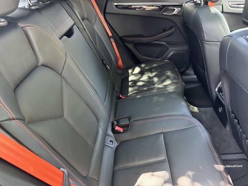 Used 2023 Porsche Macan Turbo AWD/4WD image 25