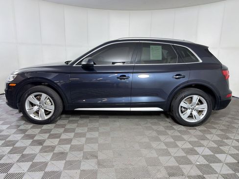 Used 2019 Audi Q5 2.0T Premium Plus w/ Premium Plus Package AWD/4WD image 2