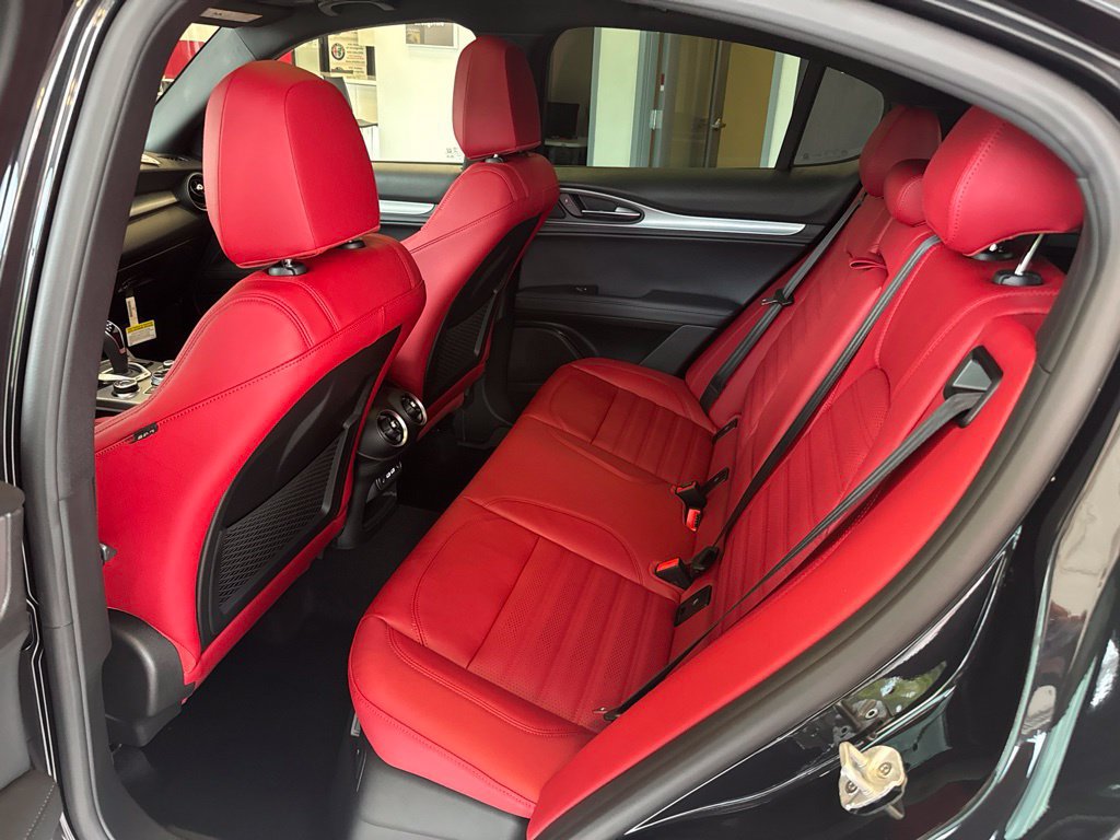 New 2026 Alfa Romeo Stelvio Sprint AWD/4WD image 21