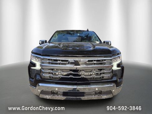 New 2026 Chevrolet Silverado 1500 LTZ w/ LTZ Premium Package AWD/4WD image 11