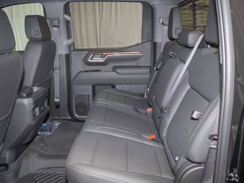 New 2026 Chevrolet Silverado 1500 RST AWD/4WD image 12